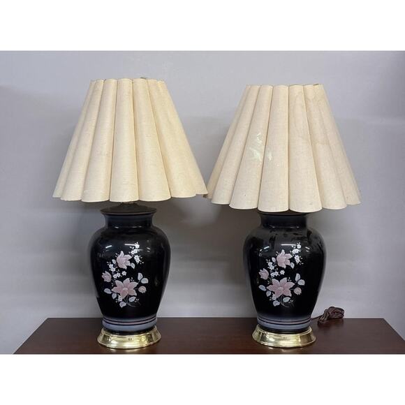 Pair of Beautiful Vintage Ceramic Table Lamps with Floral - Replace Shades - Picture 1 of 9